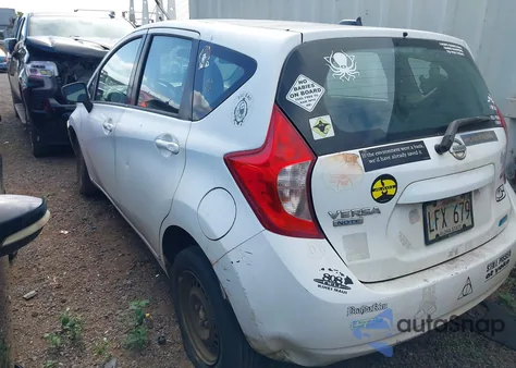 2016 Nissan Versa Note S (Sr)/S Plus/Sl/Sr/Sv z USA, uszkodzony, nr VIN 3N1CE2CPXGL361948